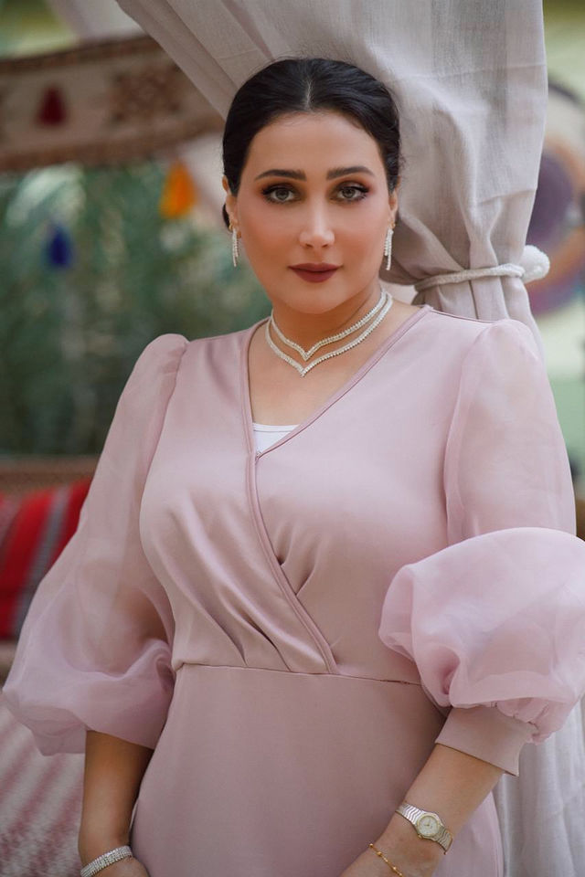 فاطمة البصيري