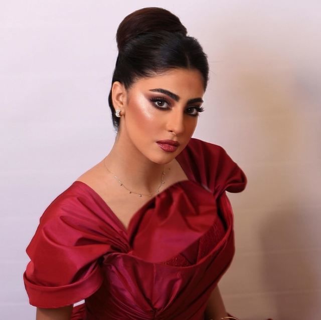 زهراء دهراب